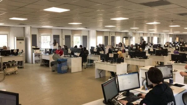 Çağrı merkezi ses yalıtımı uygulama görseli